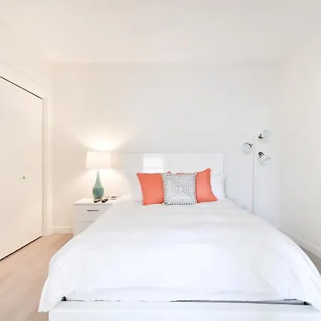 Global Luxury Suites Downtown Boston-3